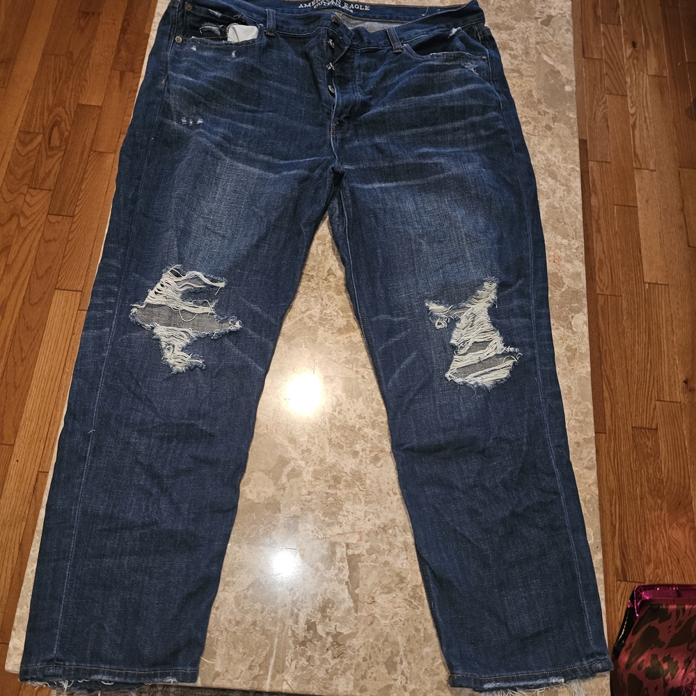 Men's Distressed Blue Jeans
